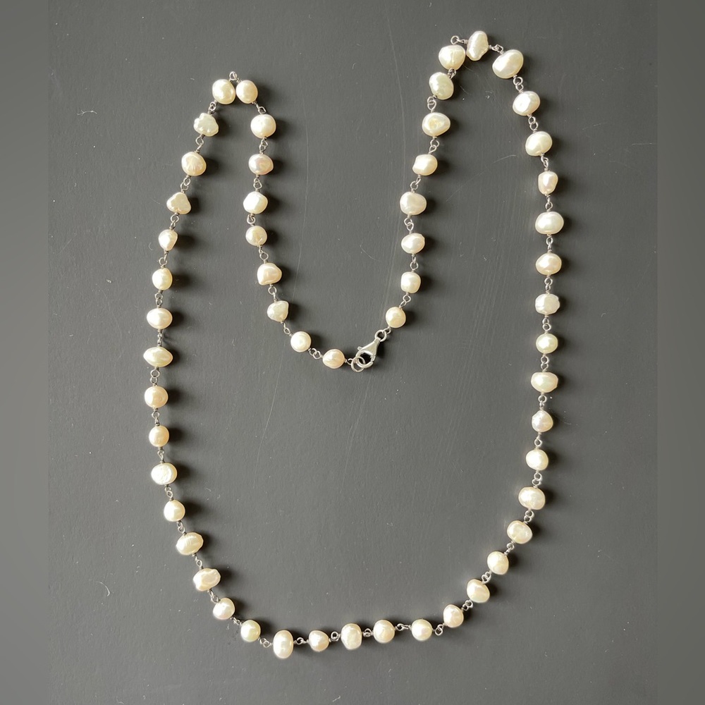 Silpada freshwater pearl necklace 32” long